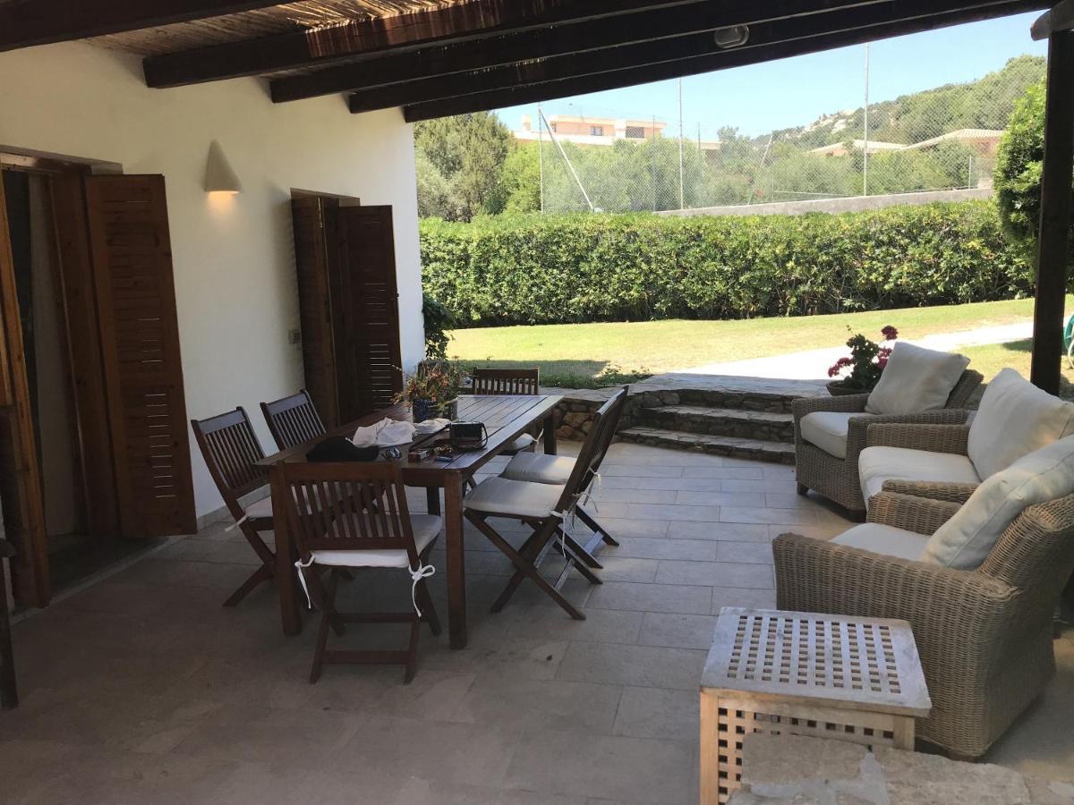 Porto Istana Beach House ออลเบีย ภายนอก รูปภาพ