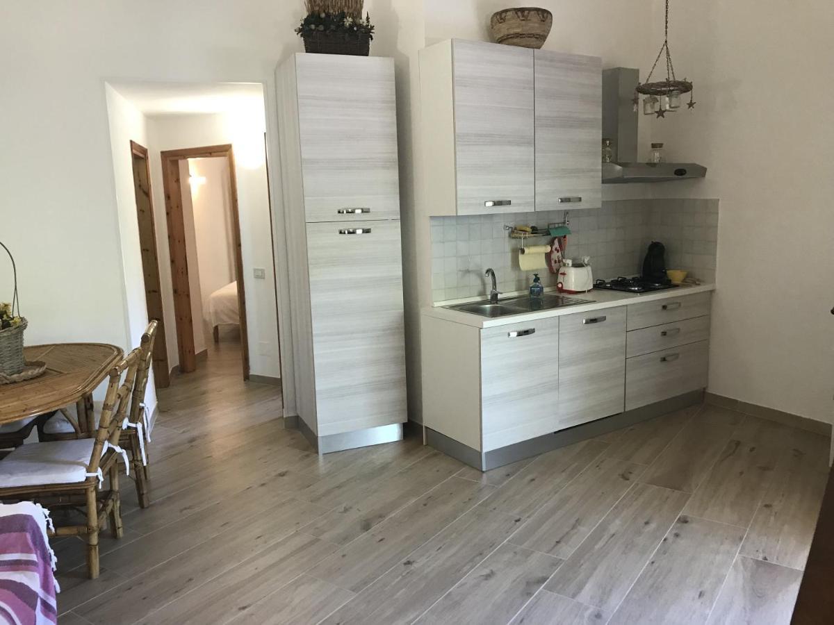 Porto Istana Beach House ออลเบีย ภายนอก รูปภาพ